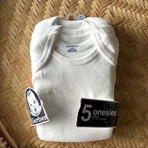 4 Plain White Gerber Short Sleeve Onesies